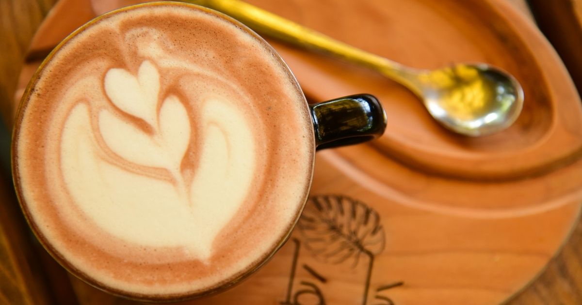 Different espresso drinks side by side showing varying milk-to-espresso ratios