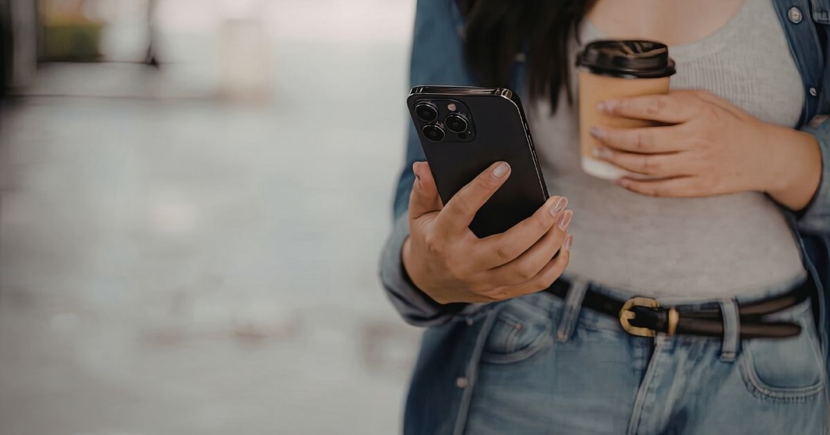 Starbucks app showing Rewards Stars balance next to a free drink being redeemed